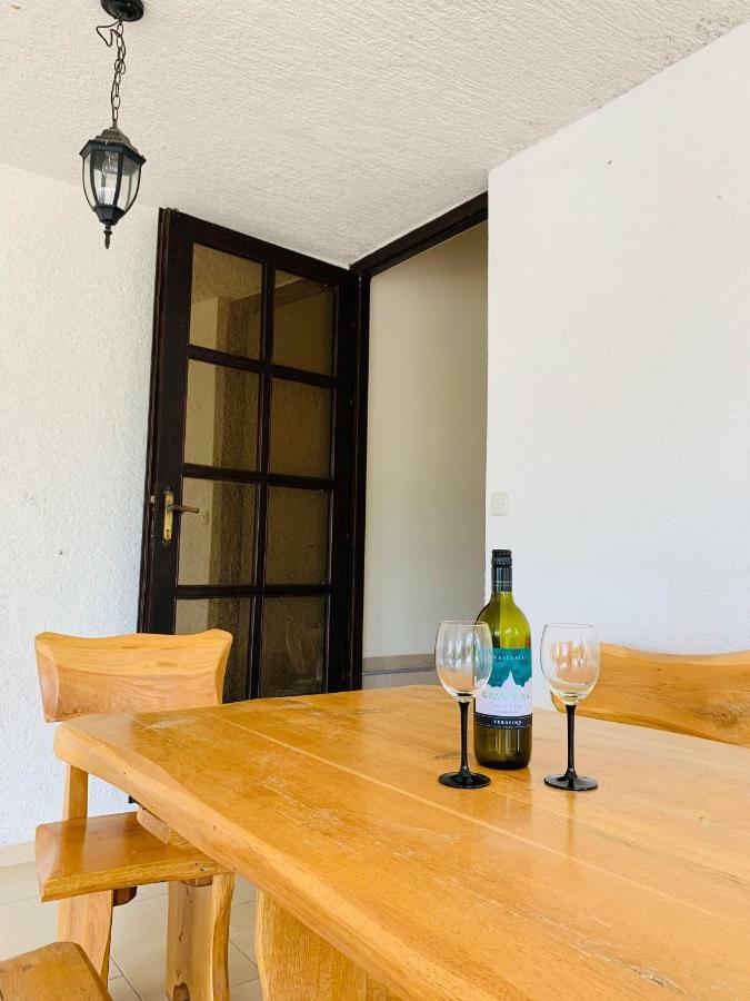 Apartmani Viktorija Vrana  Экстерьер фото